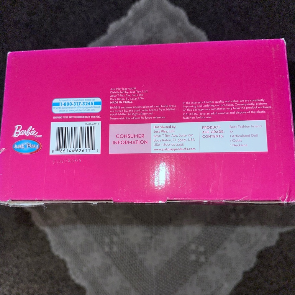 NOS NRFB MIB (C) 2018 28” Barbie Best Fashion Friend w/New Curvy Body - Blonde - Picture 9 of 13